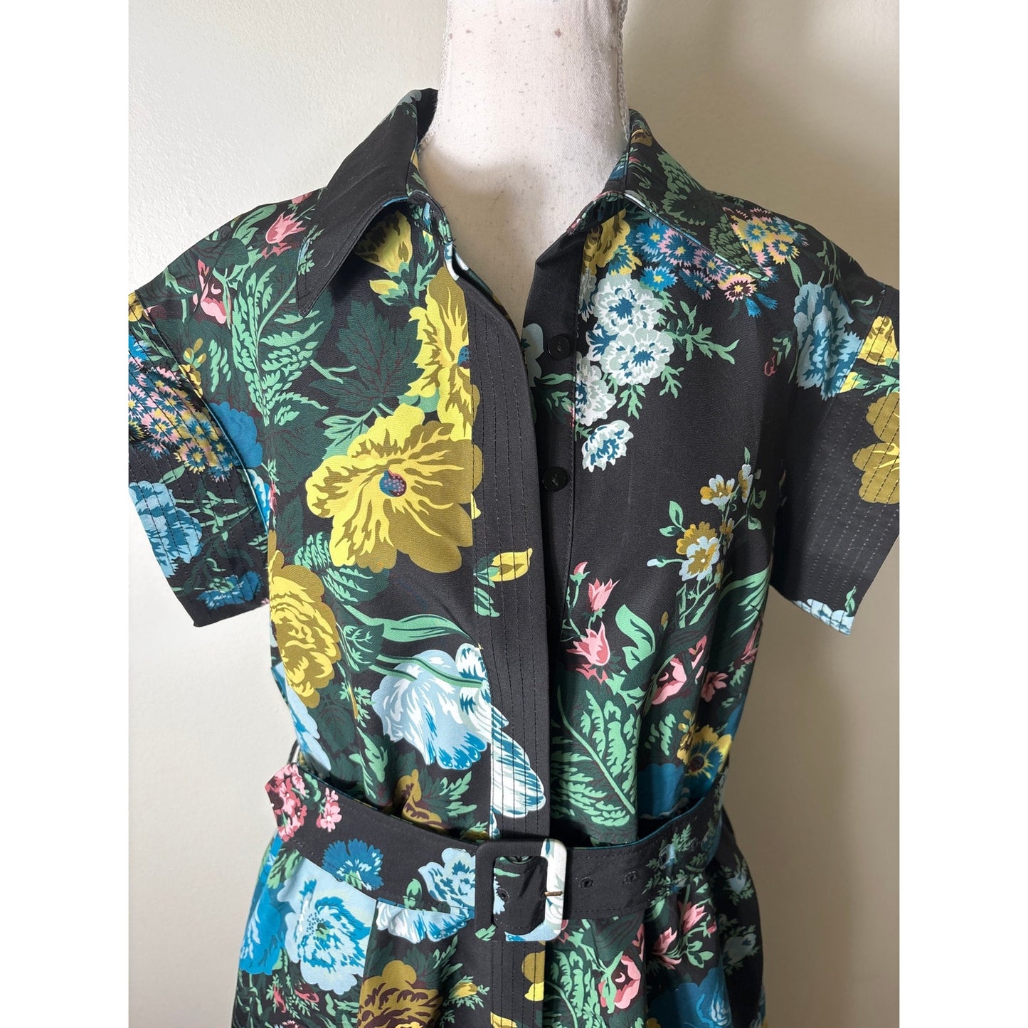 Tuckernuck Black Floral Cap Sleeve Belted Maxi Dress L