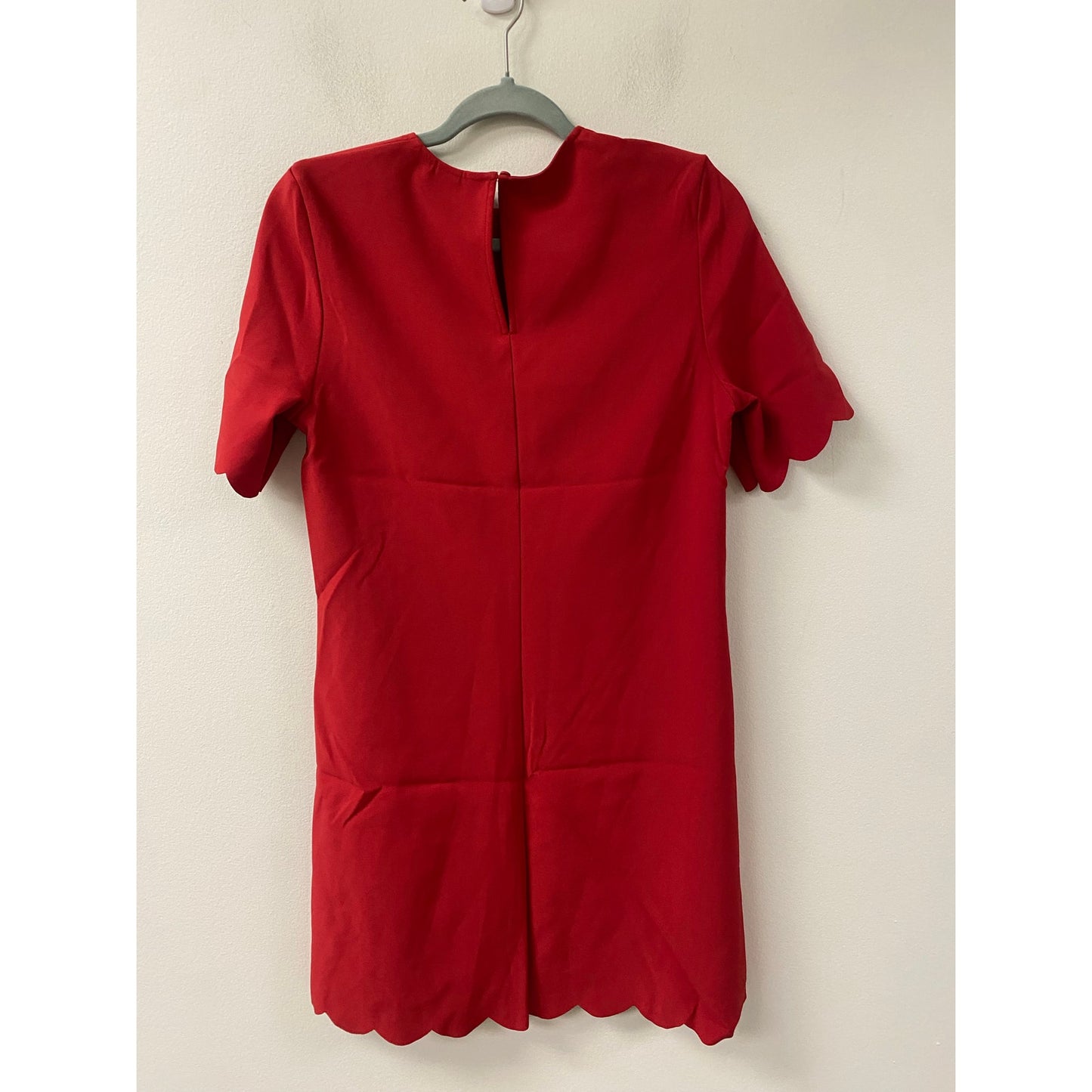 NWT H & M Red Scalloped Short Sleeve Mini Dress Sz S