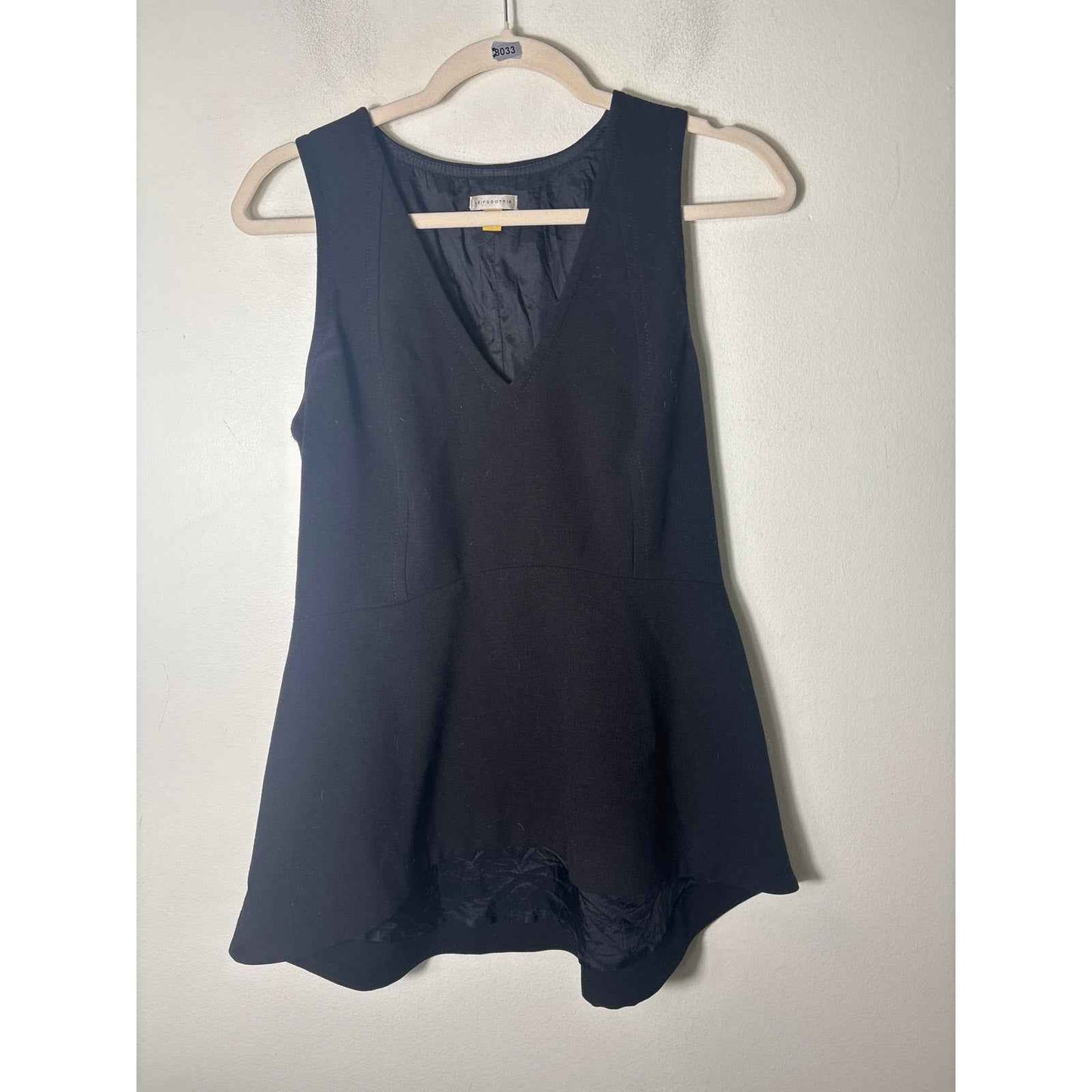 Leifsdottir Black Sleeveless V-Neck Peplum  Top Sz 6