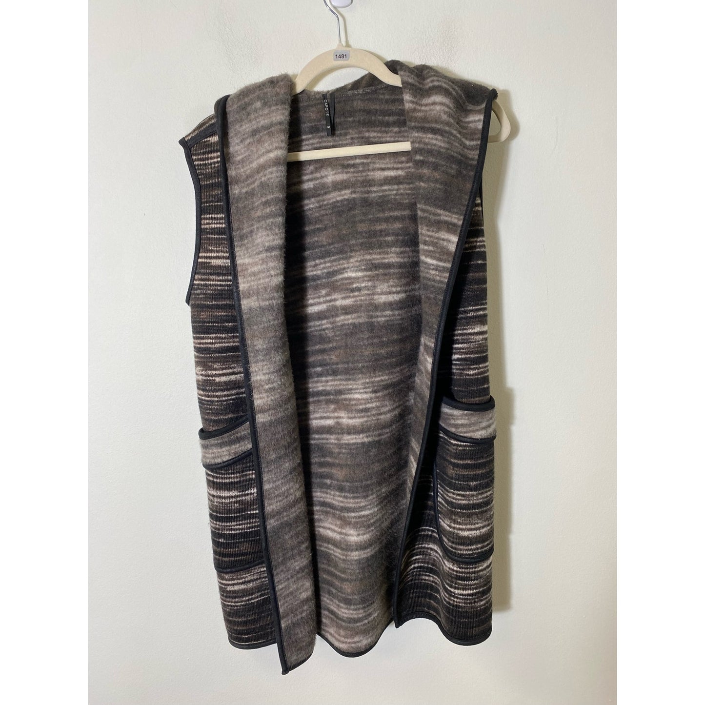 Capote Black Brown Fleece-Lined Open Hooded Sweater Vest Sz S