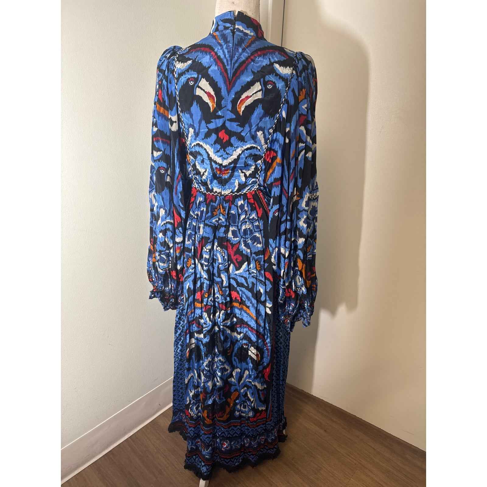 Farm Rio Blue Black and Red Tucan Flowy Maxi Dress Sz XXS