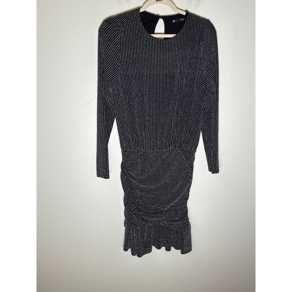 Krisa Black and White Stripe Long Sleeve Drop Waist Knee Length Dress Sz M