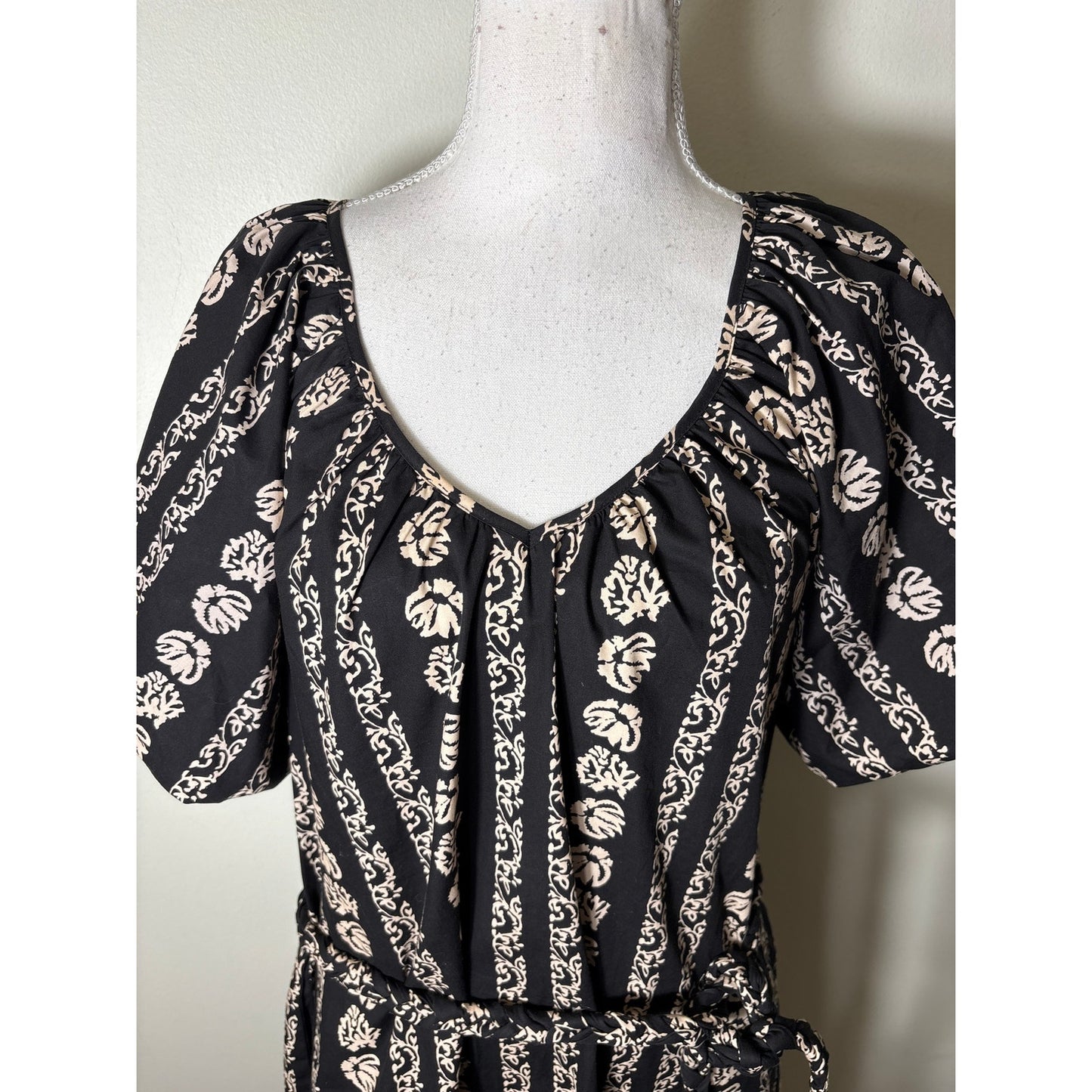 Marie Oliver Black and Cream Belted  Midi Dress Sz Xs