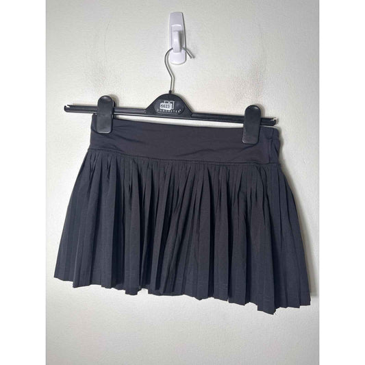 Lululemon Black Mini Pleat Tennis Skirt sz 4