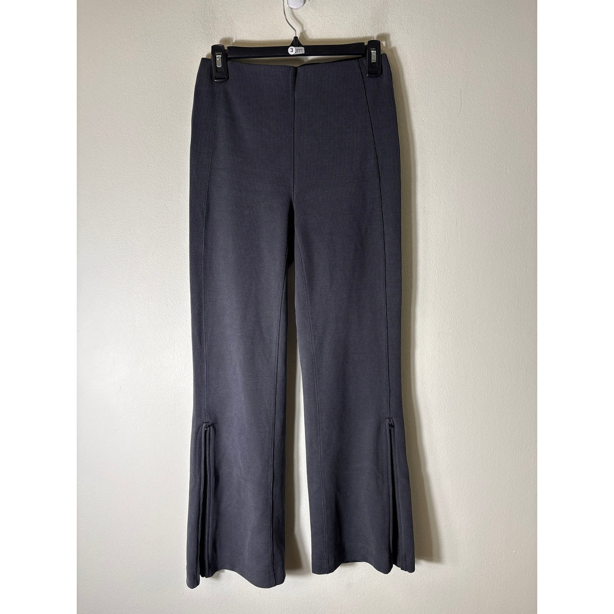 Lululemon Dark Gray Ribbed Flair Leg Zip Yoga Pants Sz 6