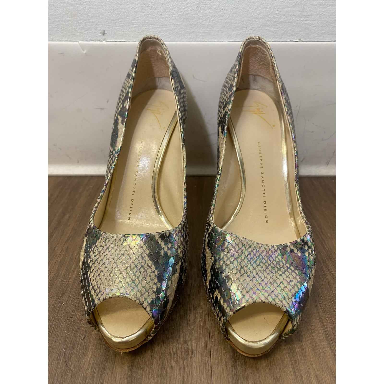 Giuseppe Zanotti Design Gold Snakeskin Peep Toe Stiletto Sz 38