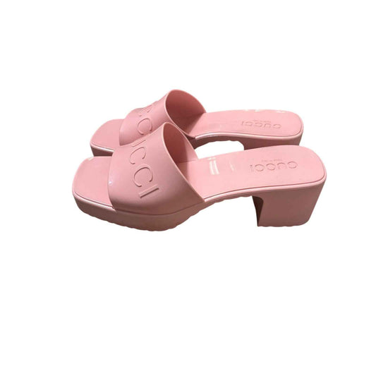 Gucci Pink Rubber Sandals EU 39