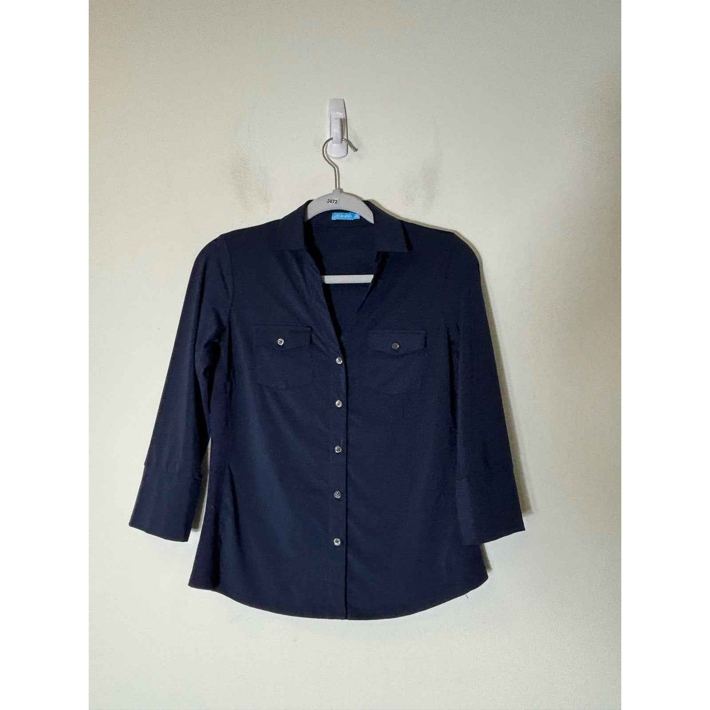 J. McLaughlin Navy Blue Long Sleeve V-Neck Button Up Sz XS