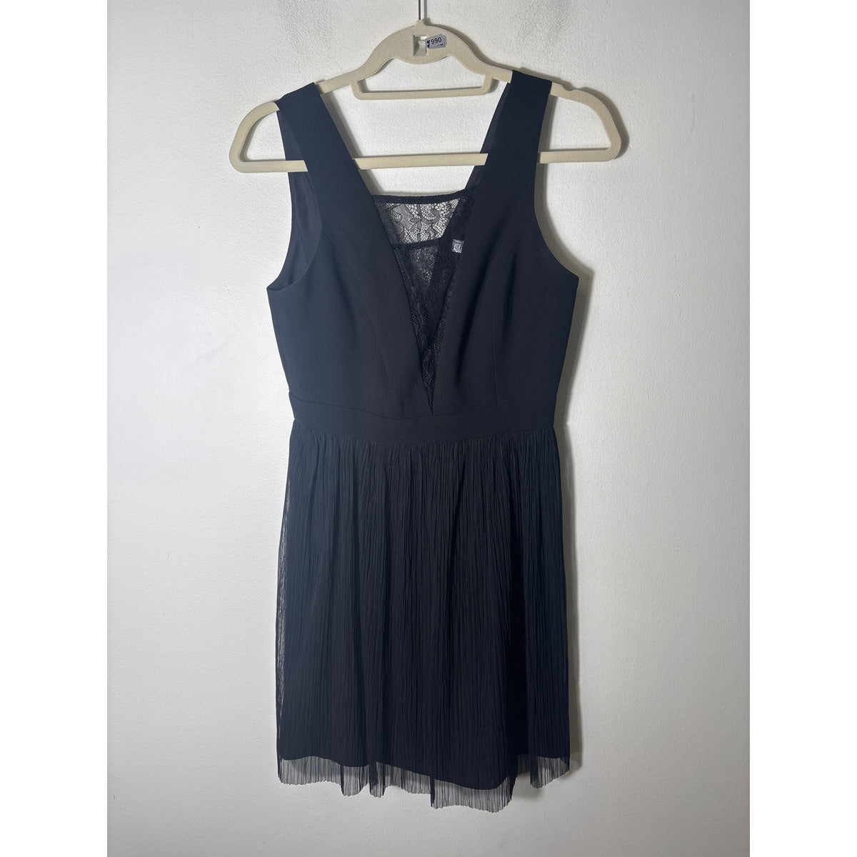 BCBG Black Sleeveless Lace Pleated Skirt Knee Length Dress Sz 4