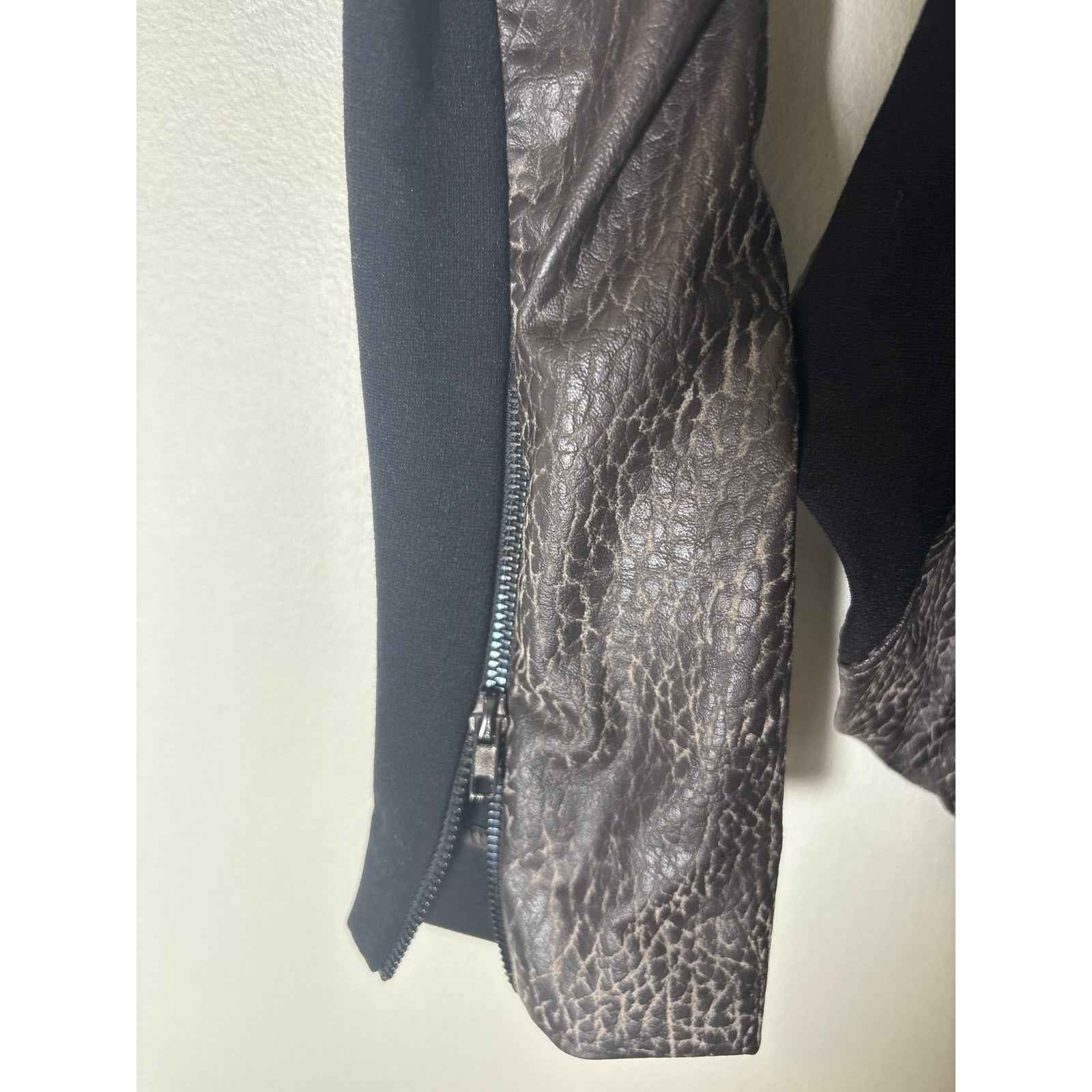 Robbi & Nikki Brown Faux Leather Long Sleeve Asymetrical Zip Up Jacket Sz XS