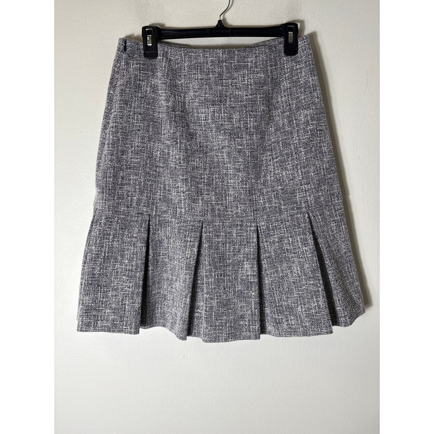 Women's Brooks Brothers White Black Fit and Flare Knee Length Skirt Sz 6