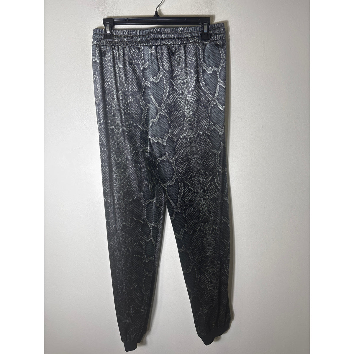 Buddy Love Black and Green Snake Print Velour Joggers Sz L
