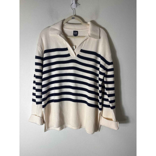 NWT Gap Navy and Cream Pullover Sweater Sz S tall