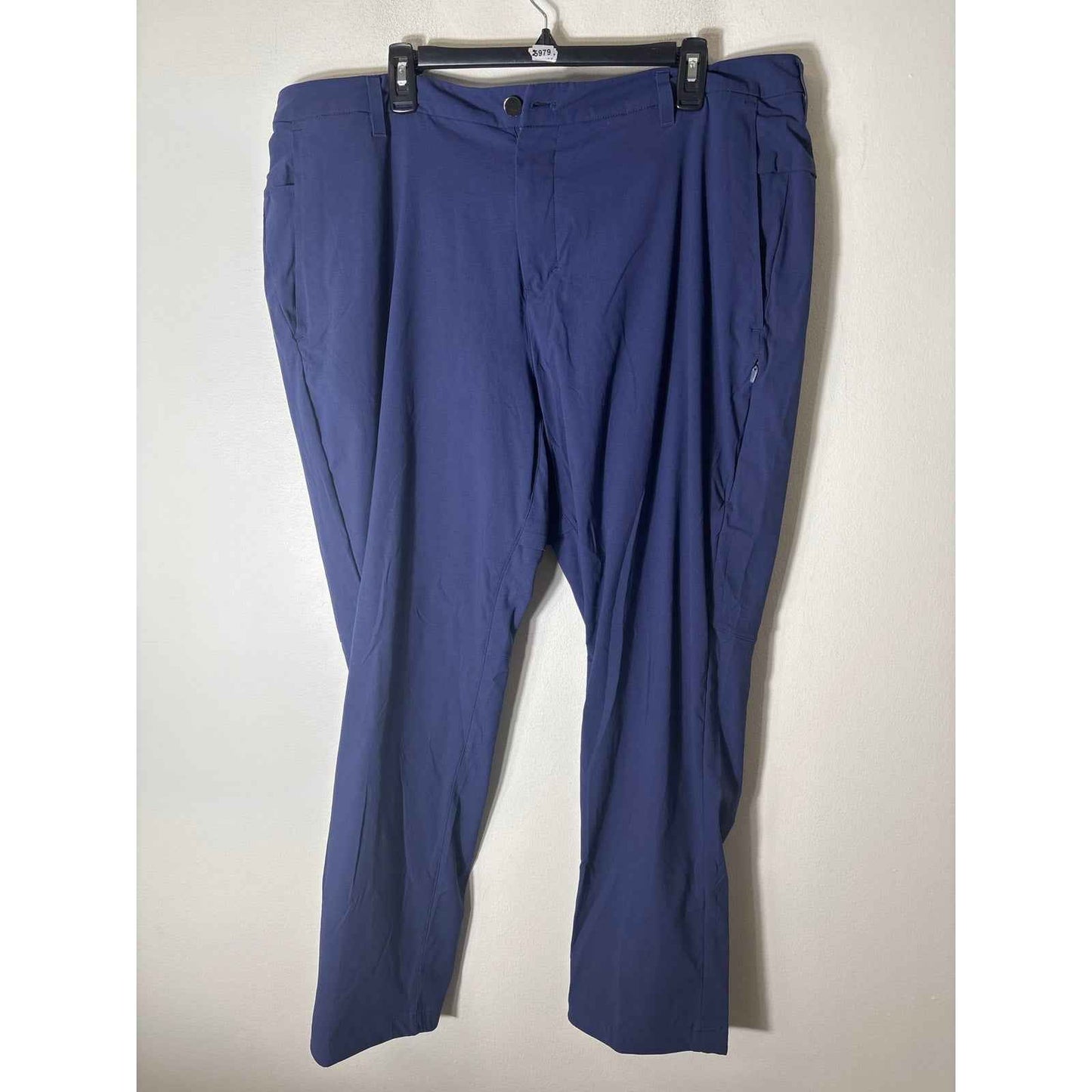 Men's Lululemon Navy Performance Pants Sz 40