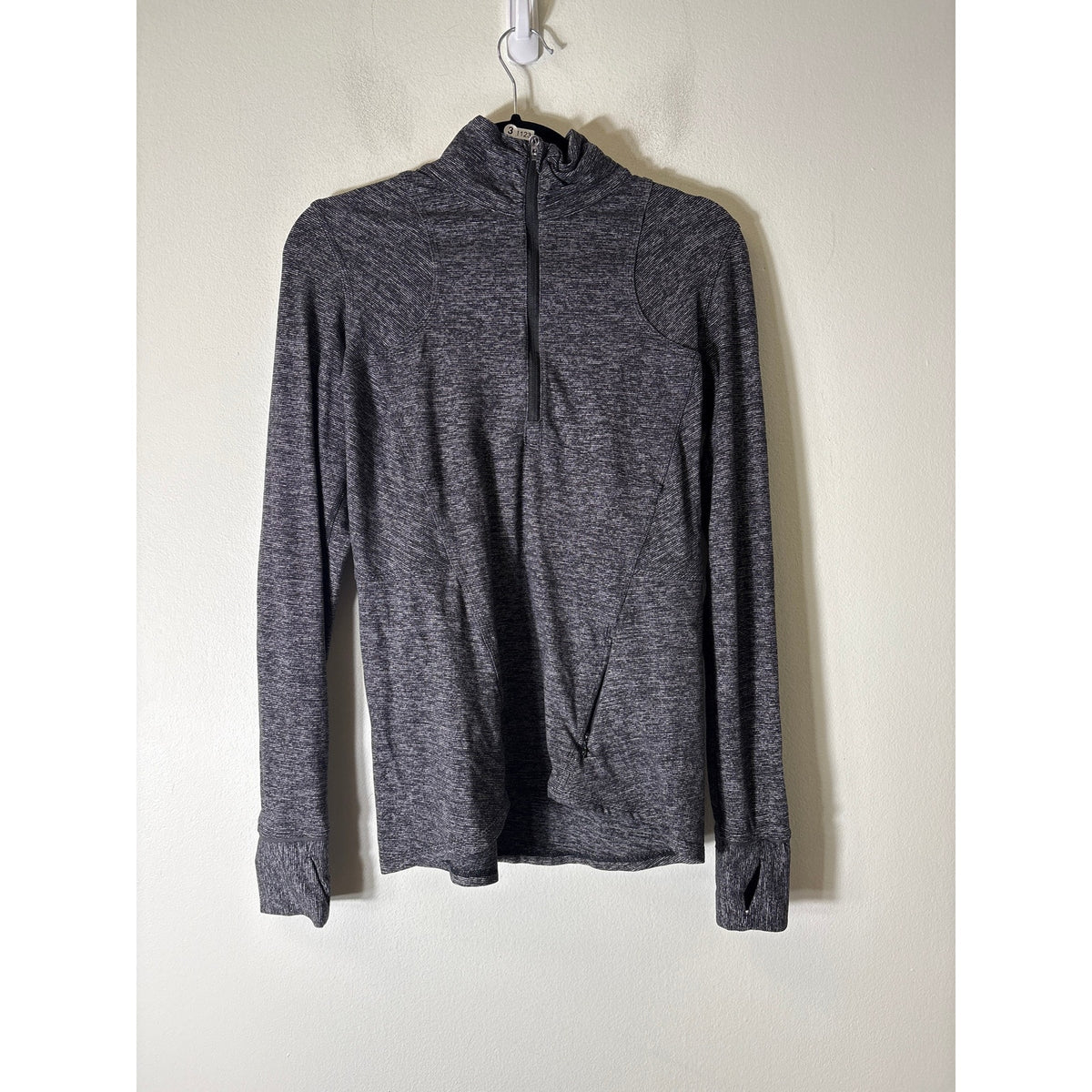 Lululemon Black Heathered Long Sleeve Pullover Sz 6