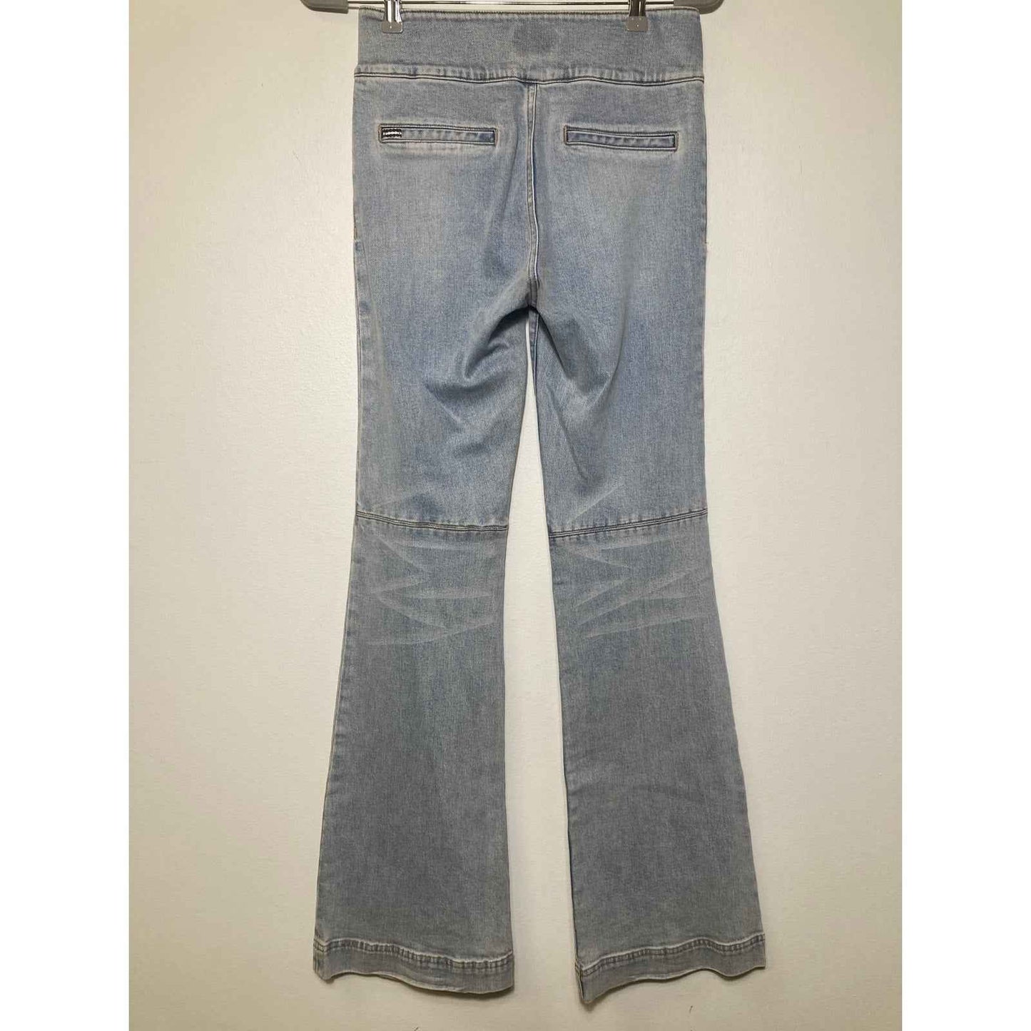 Alice + Olivia Light Wash High Waist Flare Leg Blue Jeans Sz 27