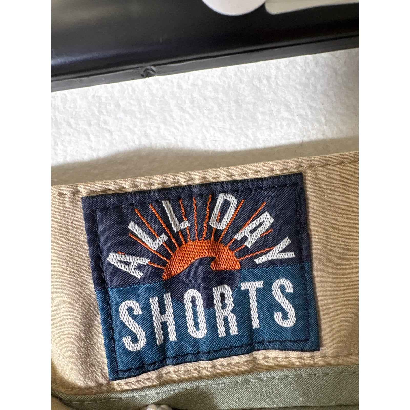 Men's Faherty Brand Khaki All Day Shorts Sz 35