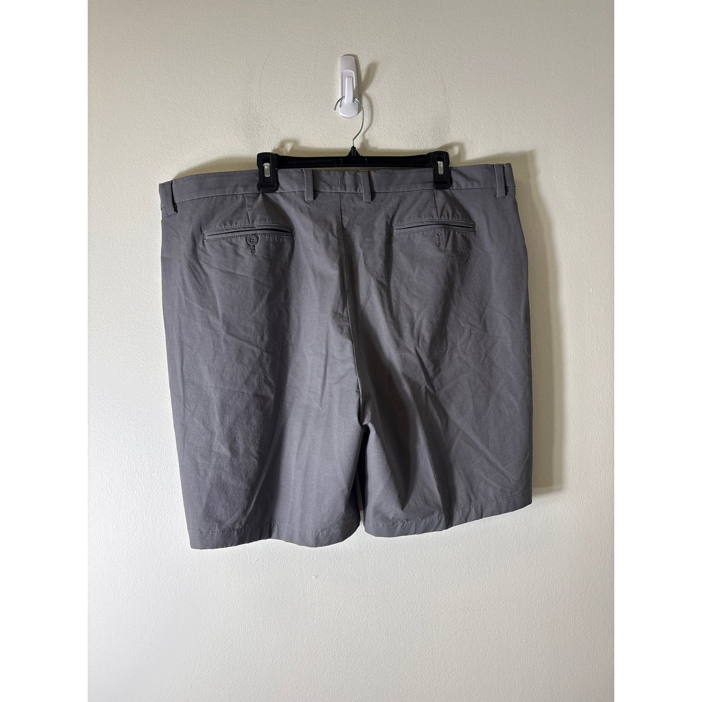 Mens Vineyard Vines On The Go Gray Shorts Sz 42