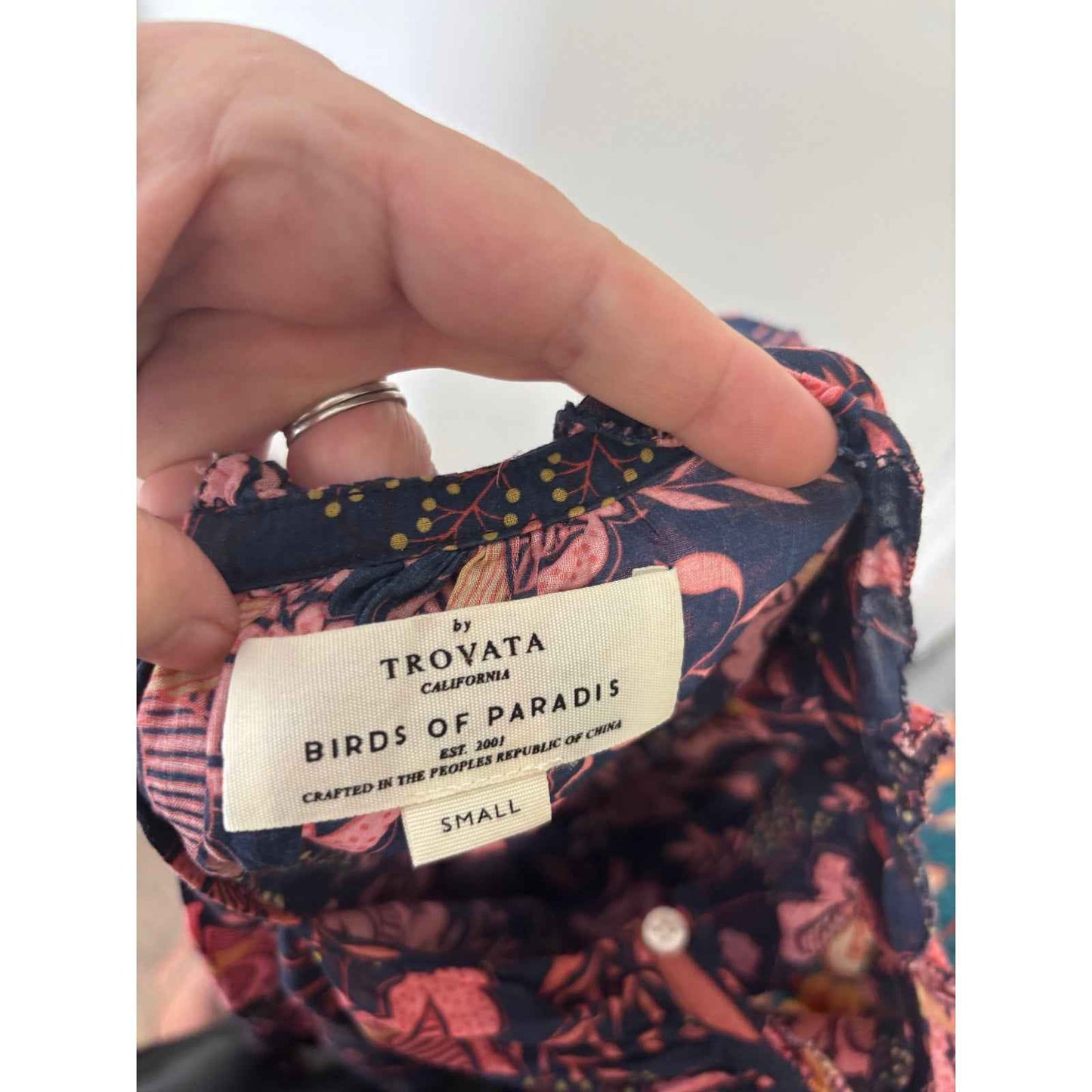 Travota Birds of Paradise Navy Blue Pink Floral Flutter Sleeve Cotton Shirt Sz S