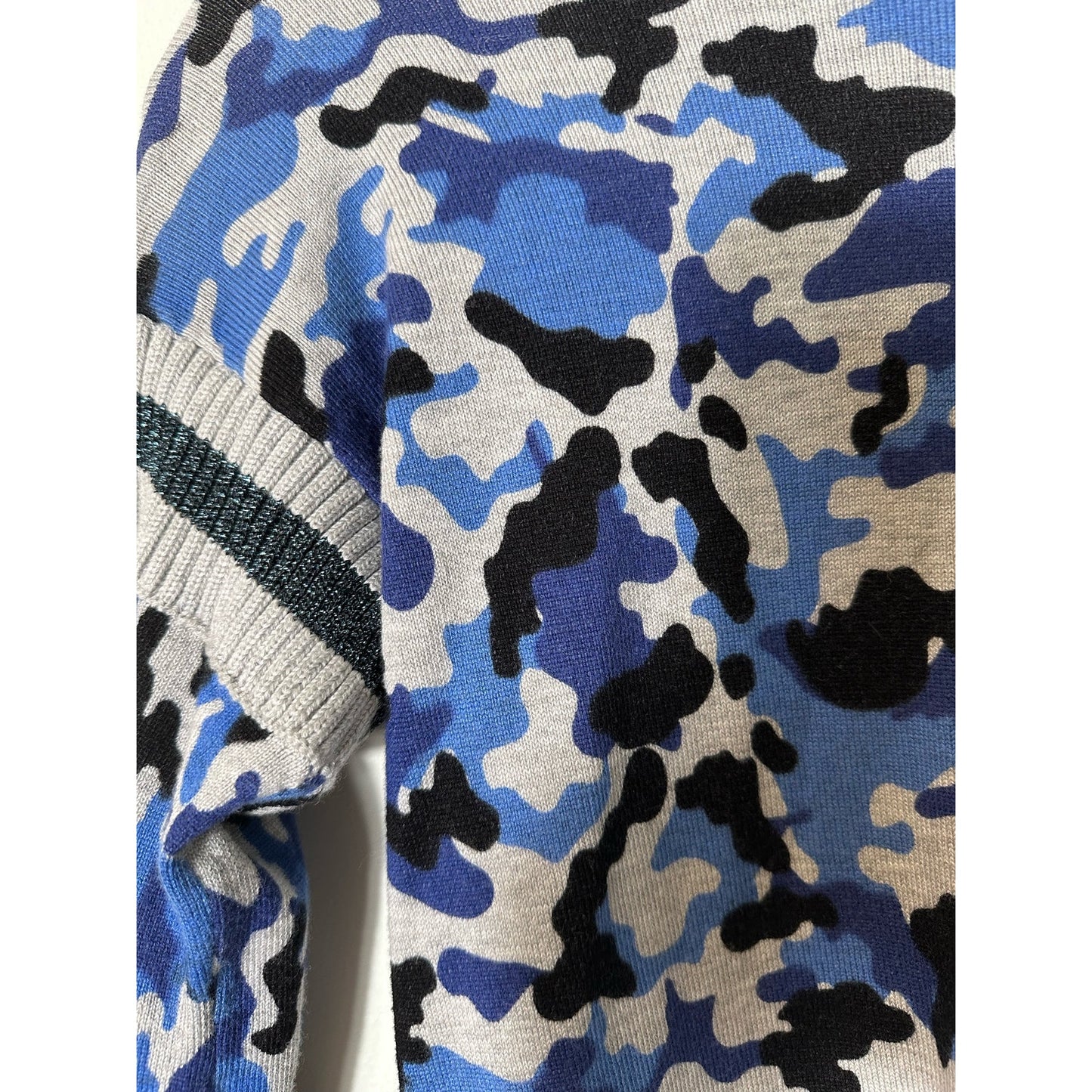 NWT Girls CentralParkWest Kid Gray Blue Camo Sweater Sz L (12/14)