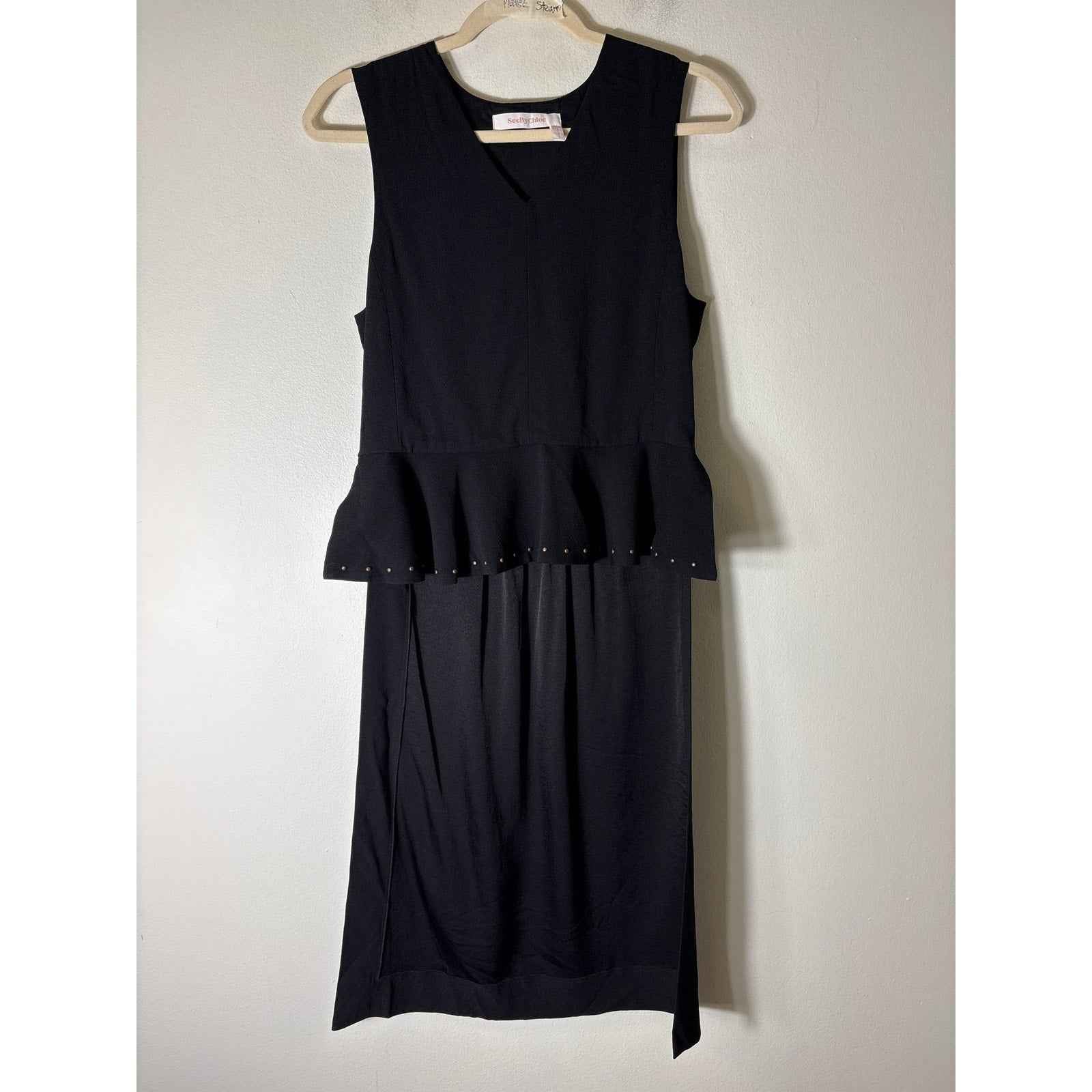 Seeby Chloe Black Sleeveless V-Neck Peplum Side Zip Top Sz 38