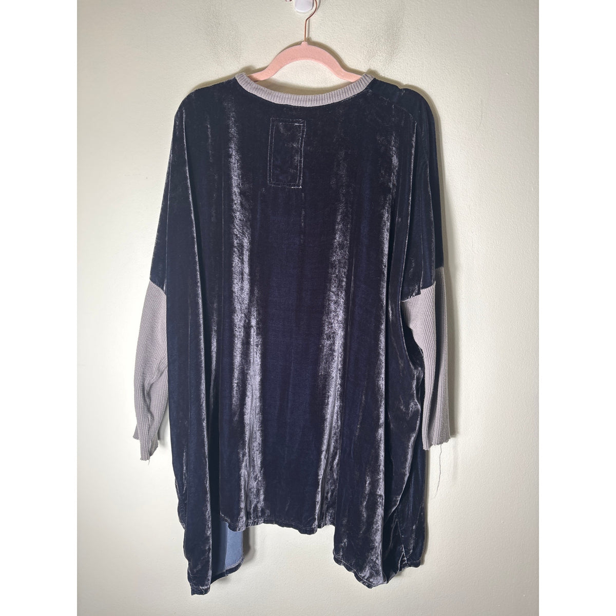 Pete & Greta Black Velvet Mixed Media top sz M