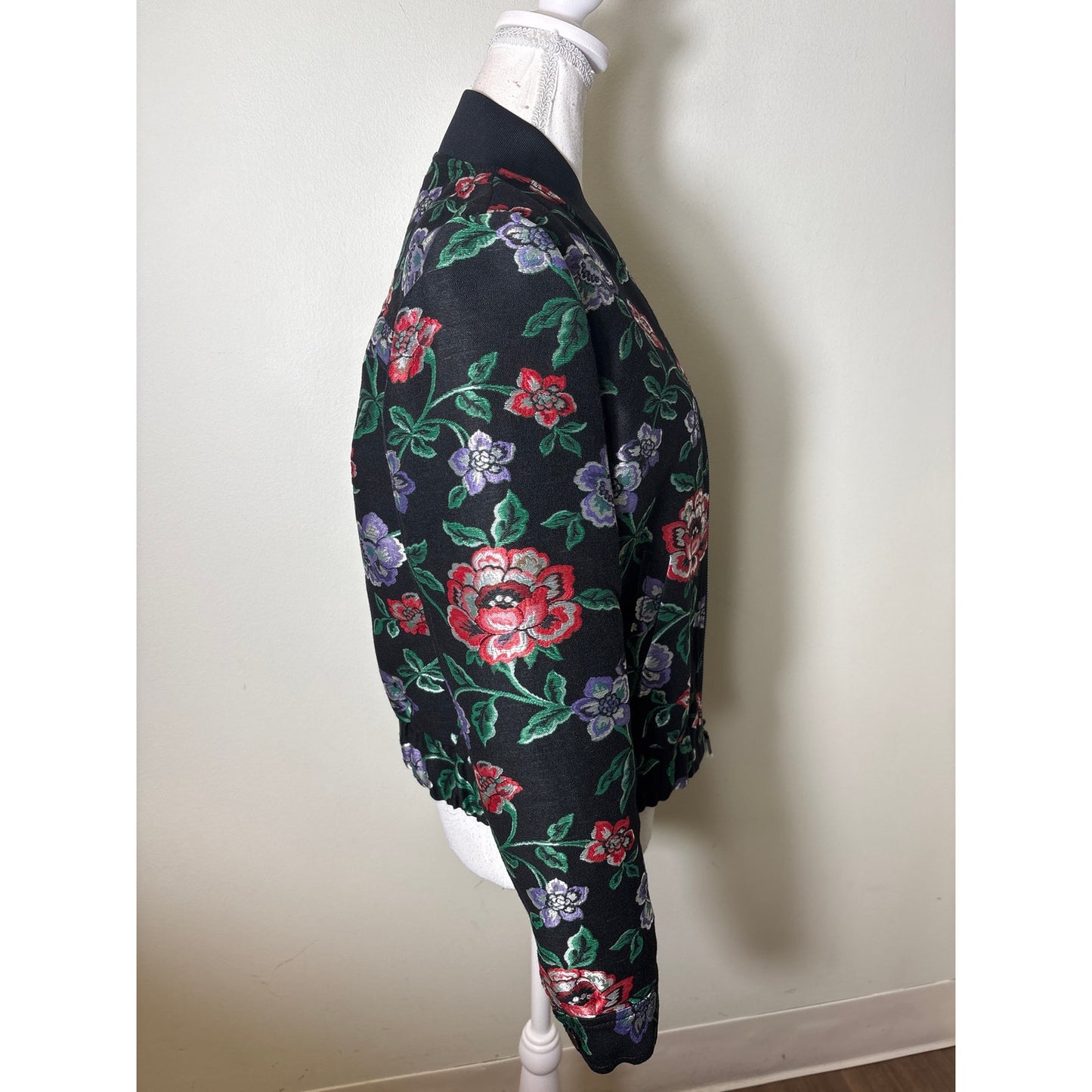 NWT W By Worth Black Purple Raspberry Lurex Floral Jacquard Jacket Sz P