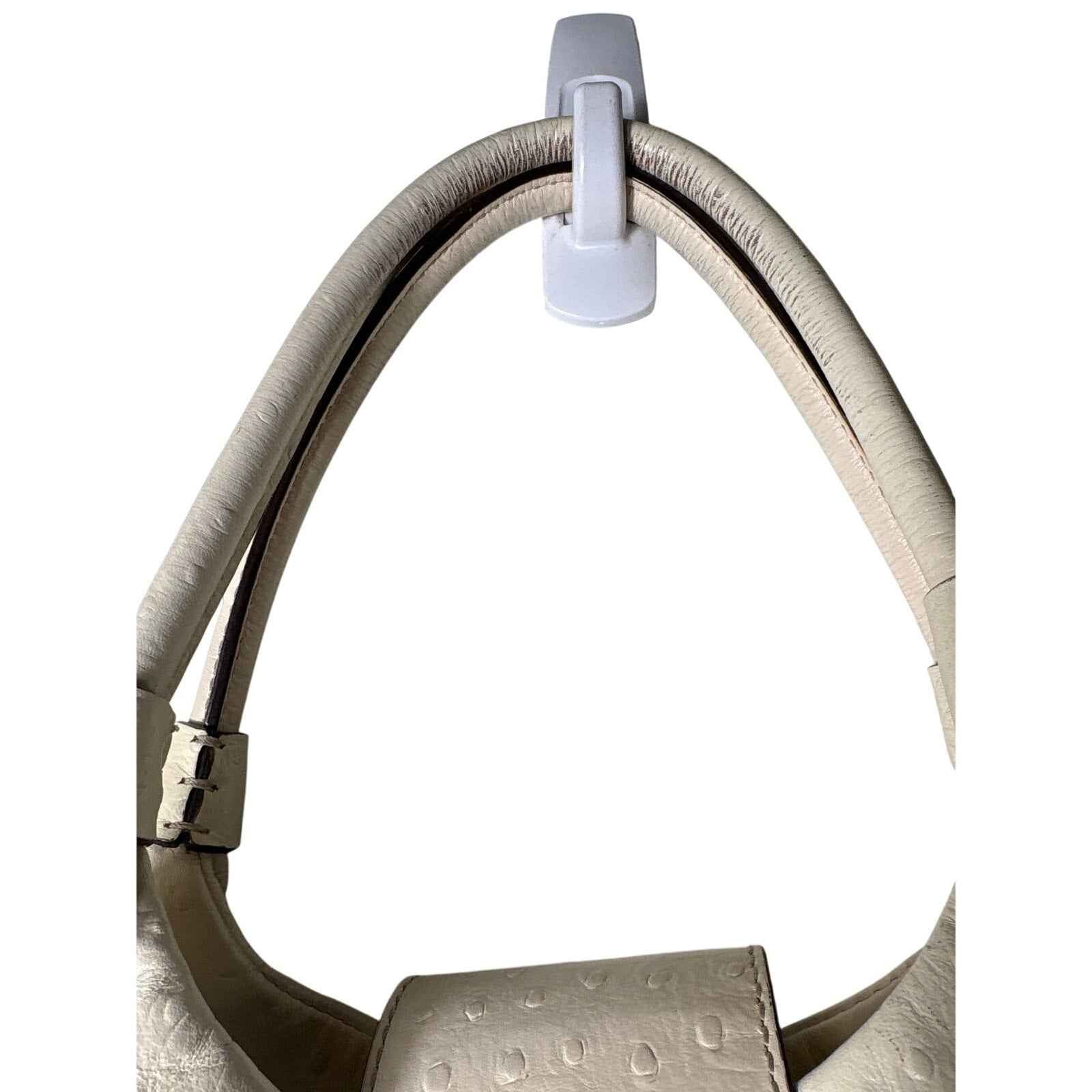 Kate Spade Off White Pebbled Leather Shoulder Bag
