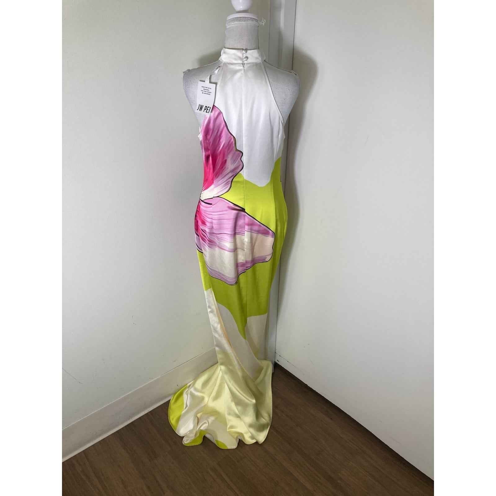 NWT JW Pei Sleeveless Halter Floor Length Gown Sz 6