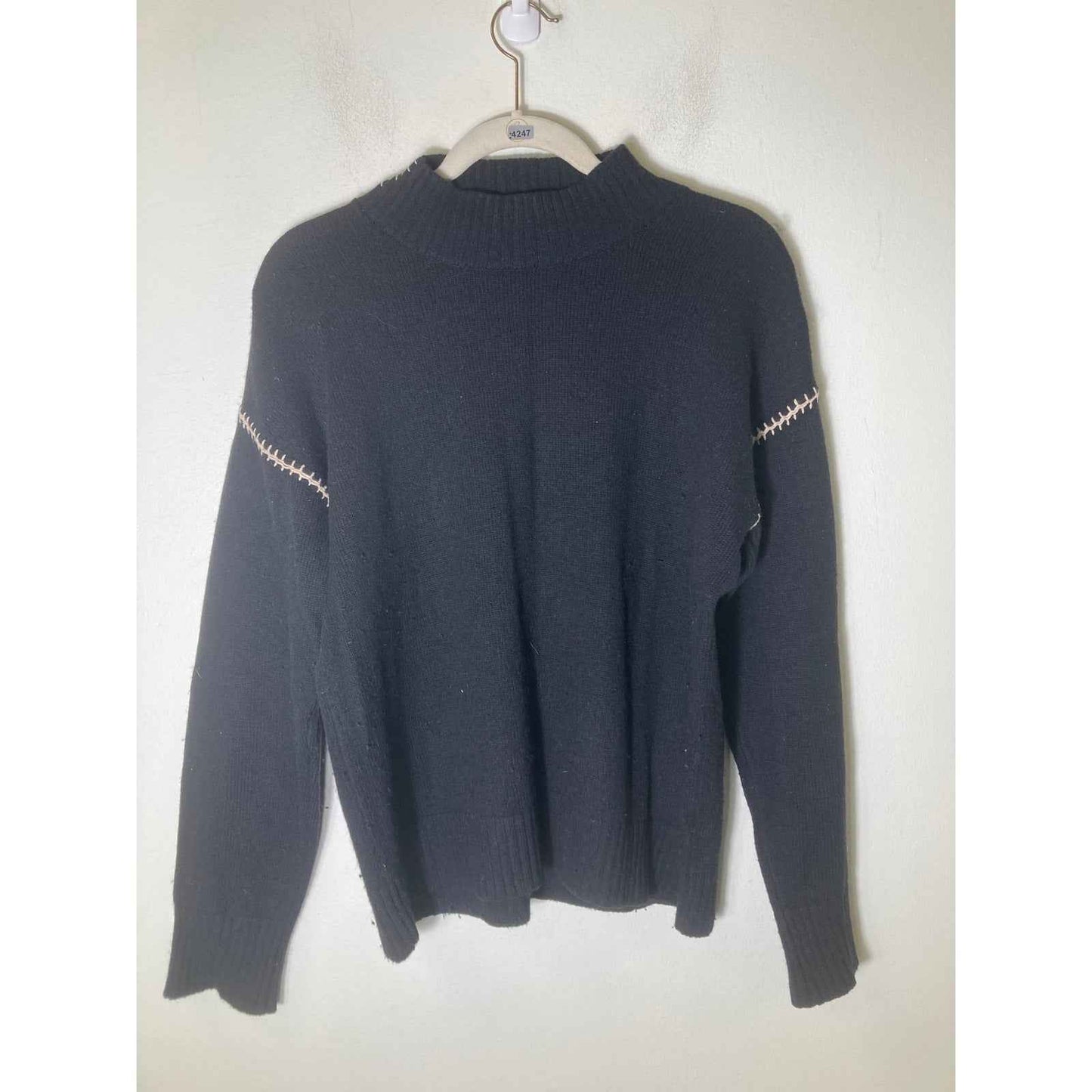 Minnie Rose Black Long Sleeve Sweater Sz L