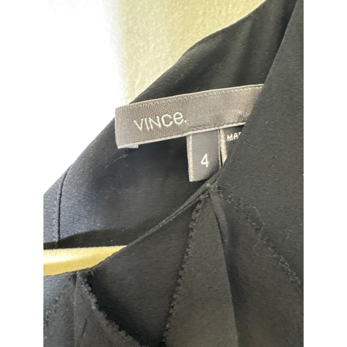 Vince Black Sleeveless Silk Ruffle Top Sz 4