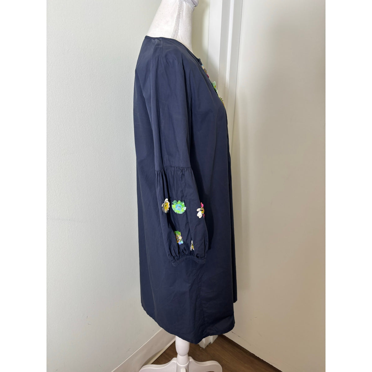 Vilagallo Navy Cotton Dress with Embelished Sequined Flowers Sz 40