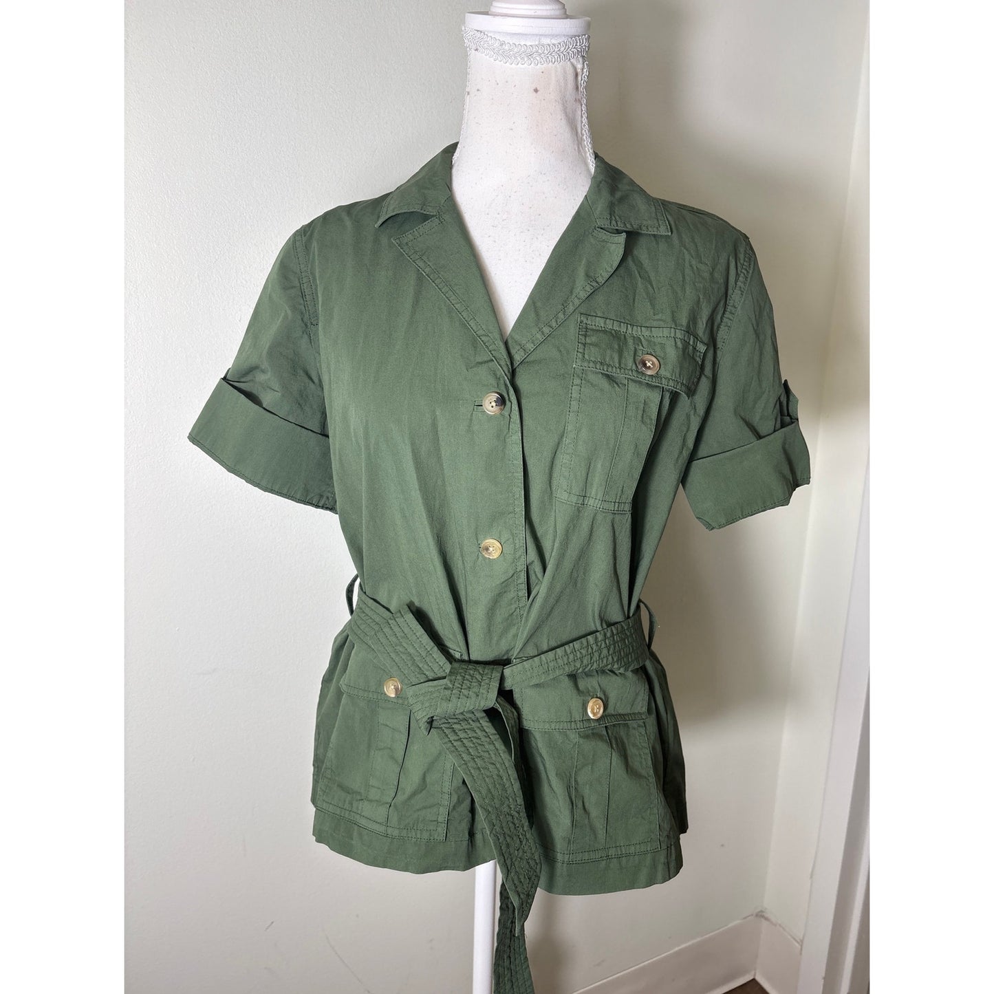 NWT Ann Mashburn Green Tess Short Sleeved Safari Shirt Sz M