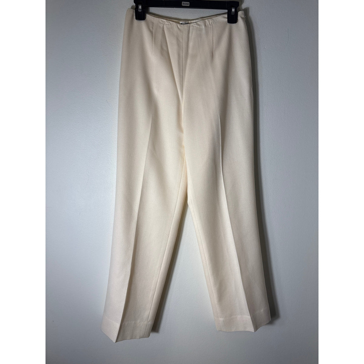 Carlisle Off White Straight Leg Dress Pants Sz 2