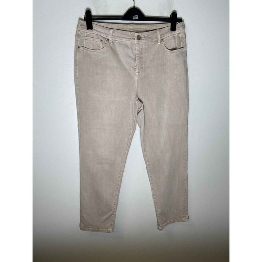 Chicos Cream So Slimming Girlfriend Crop Jean Sz 2