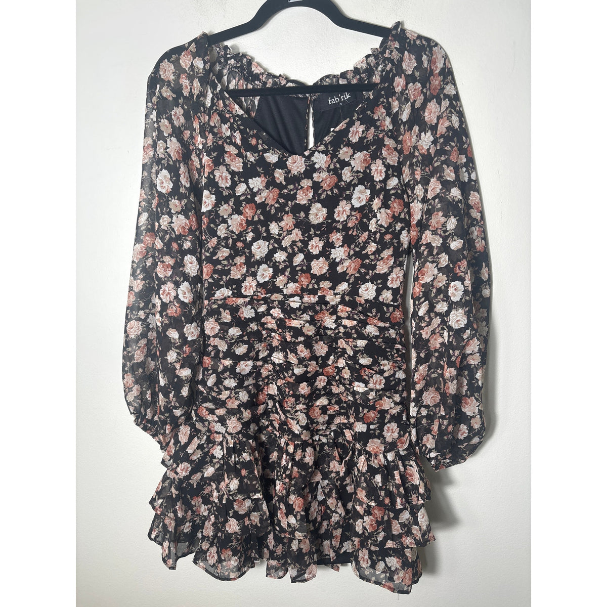 NWT Fab'rik Black Pink Eshe Floral Long Sleeve Ruched Dress Sz S