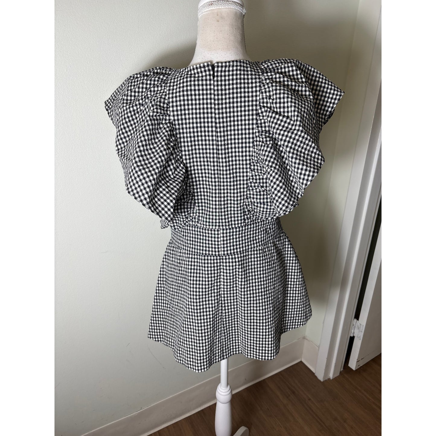Pearl by Lela Rose Black and White Check  Flutter Sleeve Peplum Top Sz 8