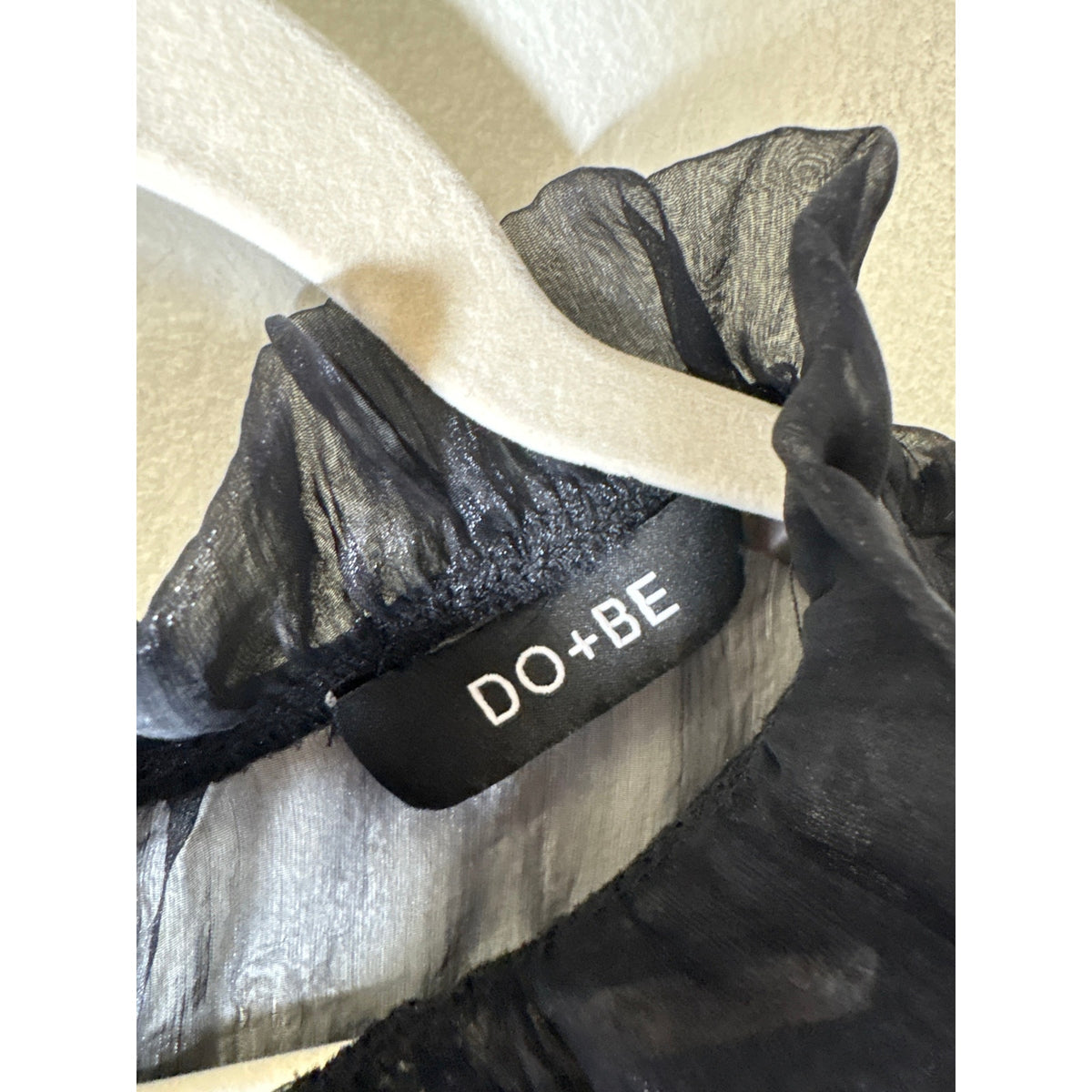Do+BE Black Sheer Party Top Sz S