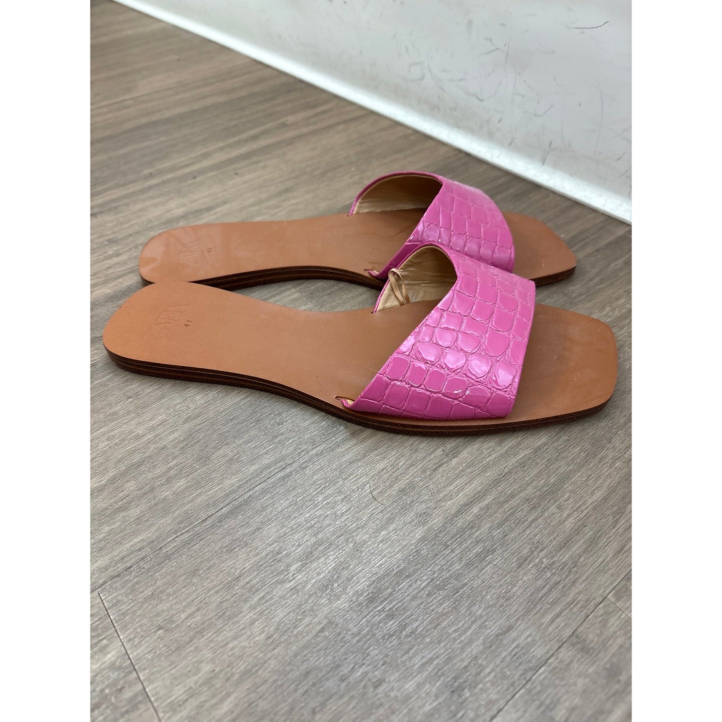 Zara Pink Faux Croc Slides Sz 10.5 (41)
