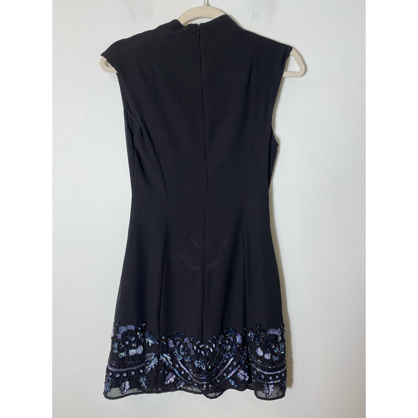 Needle & Thread Black Sleeveless Embellished Sequin Hem Dress Sz 2