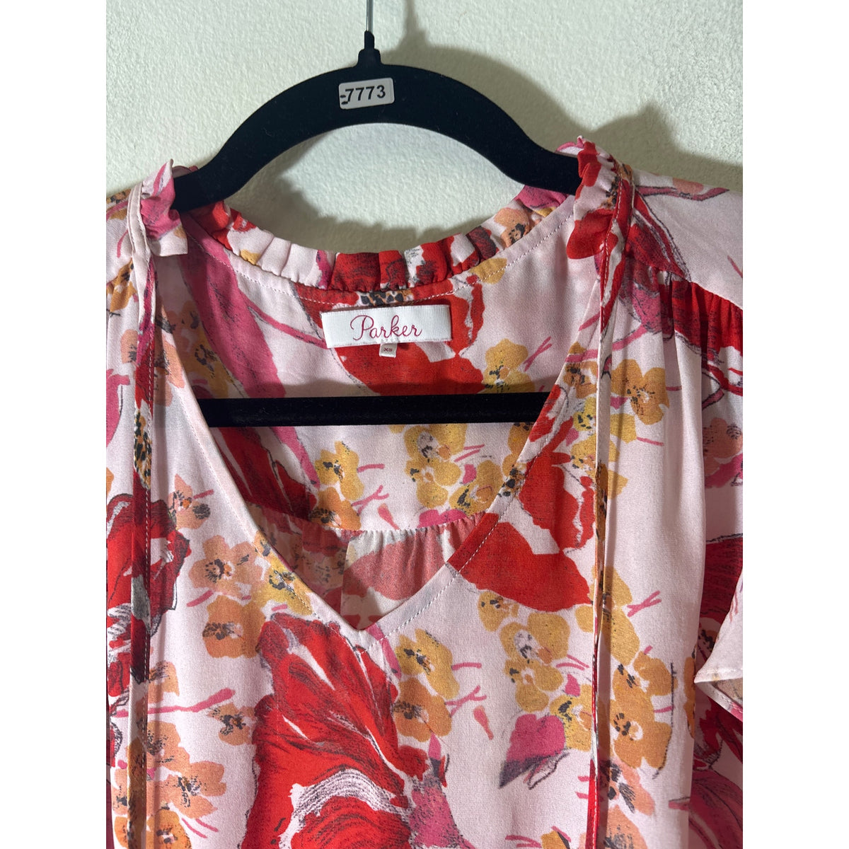 Parker Pink Floral Flutter Sleeve Silk Blouse Sz XS