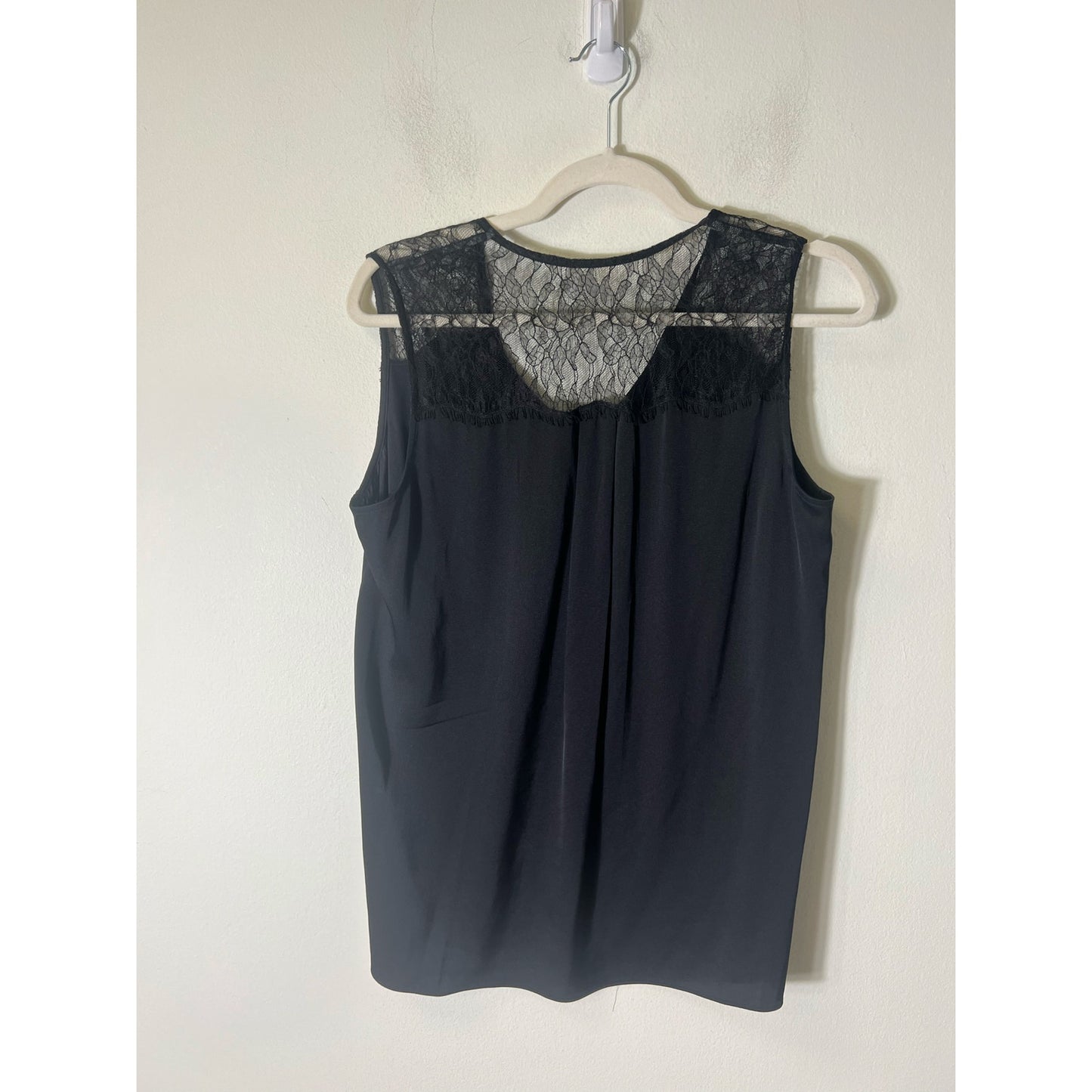 Classiques Entrier Black Sleeveless Lace Tank Sz M