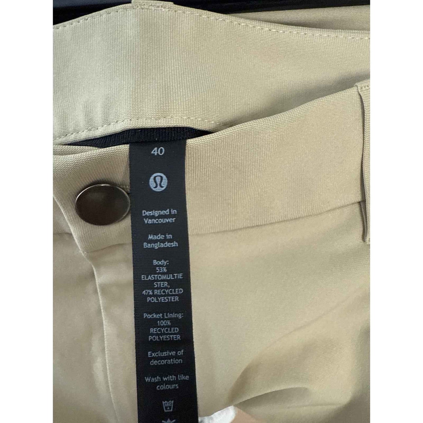 Men's Lululemon Light Khaki Performance Style Pants Sz 40x32