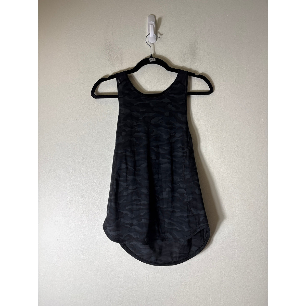 Lululemon Black Camo With Mesh Insert Tank Sz 4