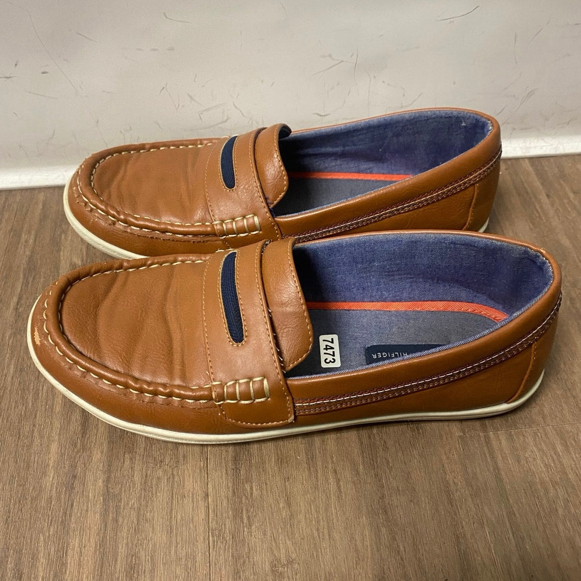 Tommy Hilfiger Brown Leather Loafers Sz 7