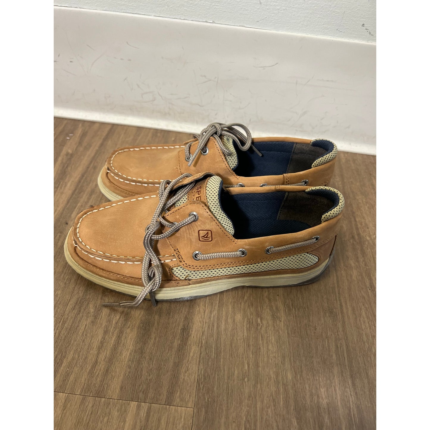 Boy's Sperry Lanyard Top Siders Sz 6