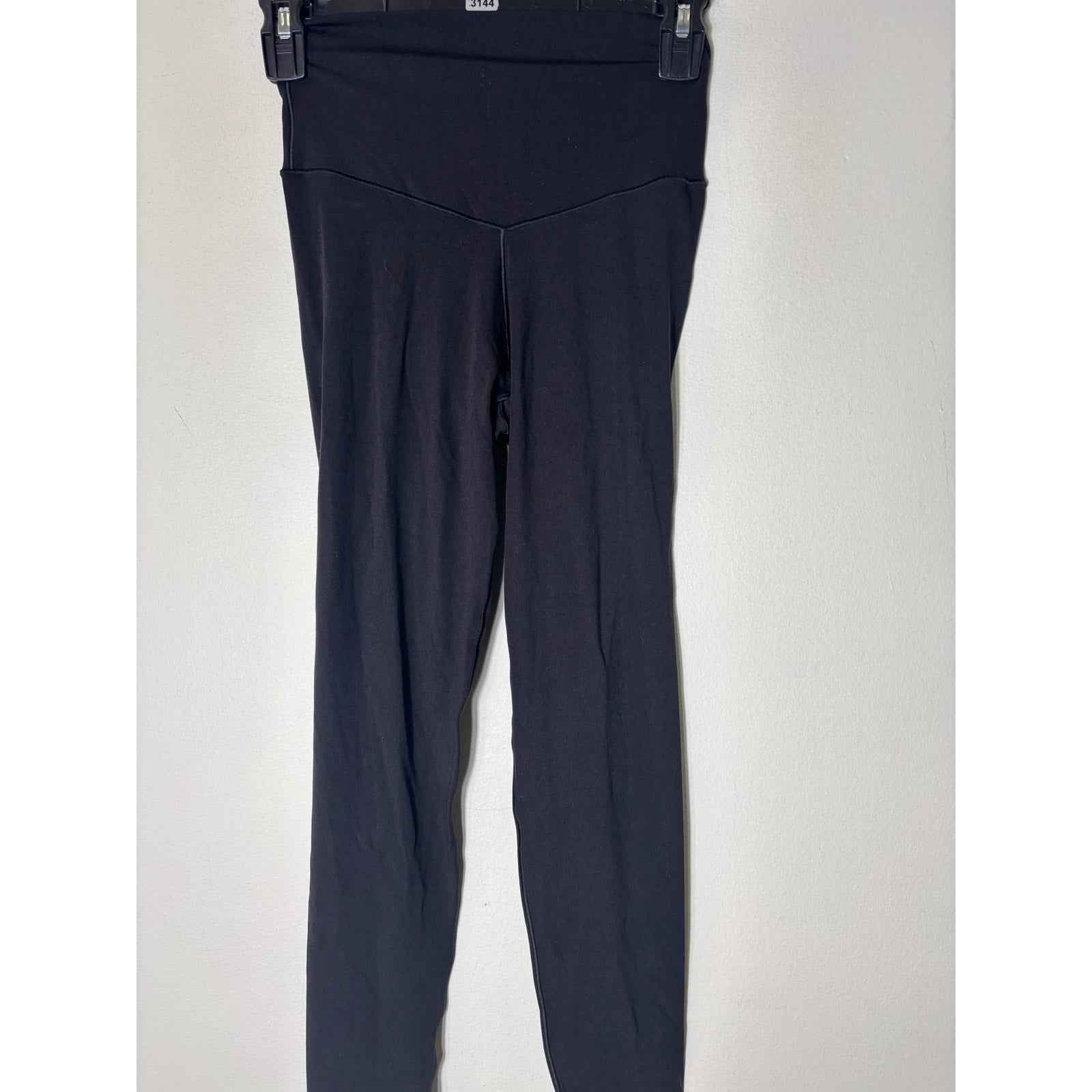 Woman's Bundle of 2 Athletic Wear Lululemon and Aerie Sz S