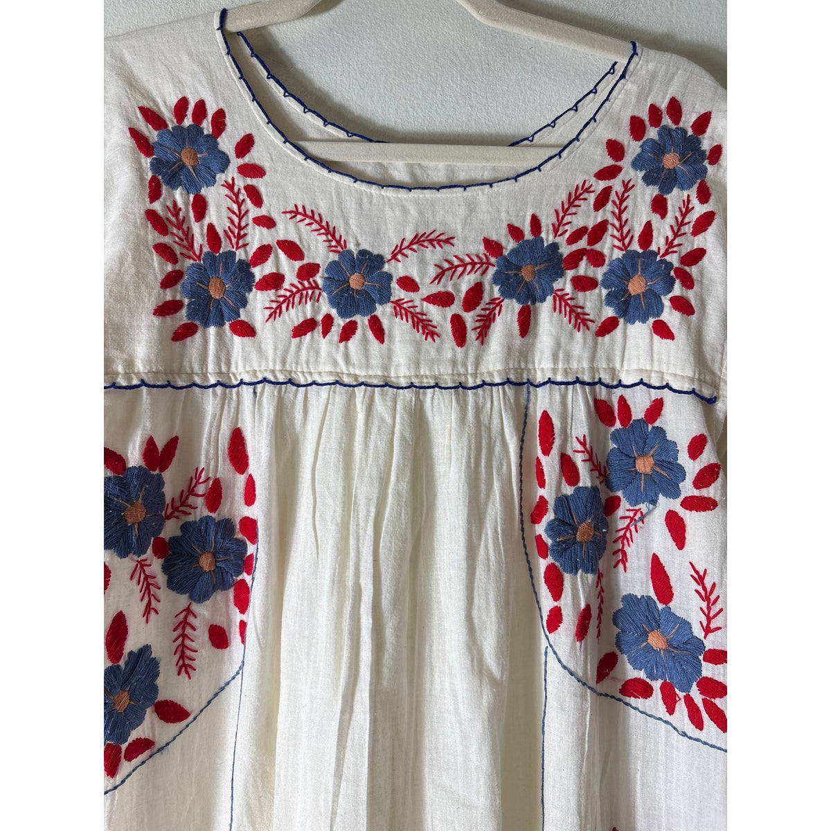 No Brand White Short Sleeve Maxi Dress with Floral Fits like a 6