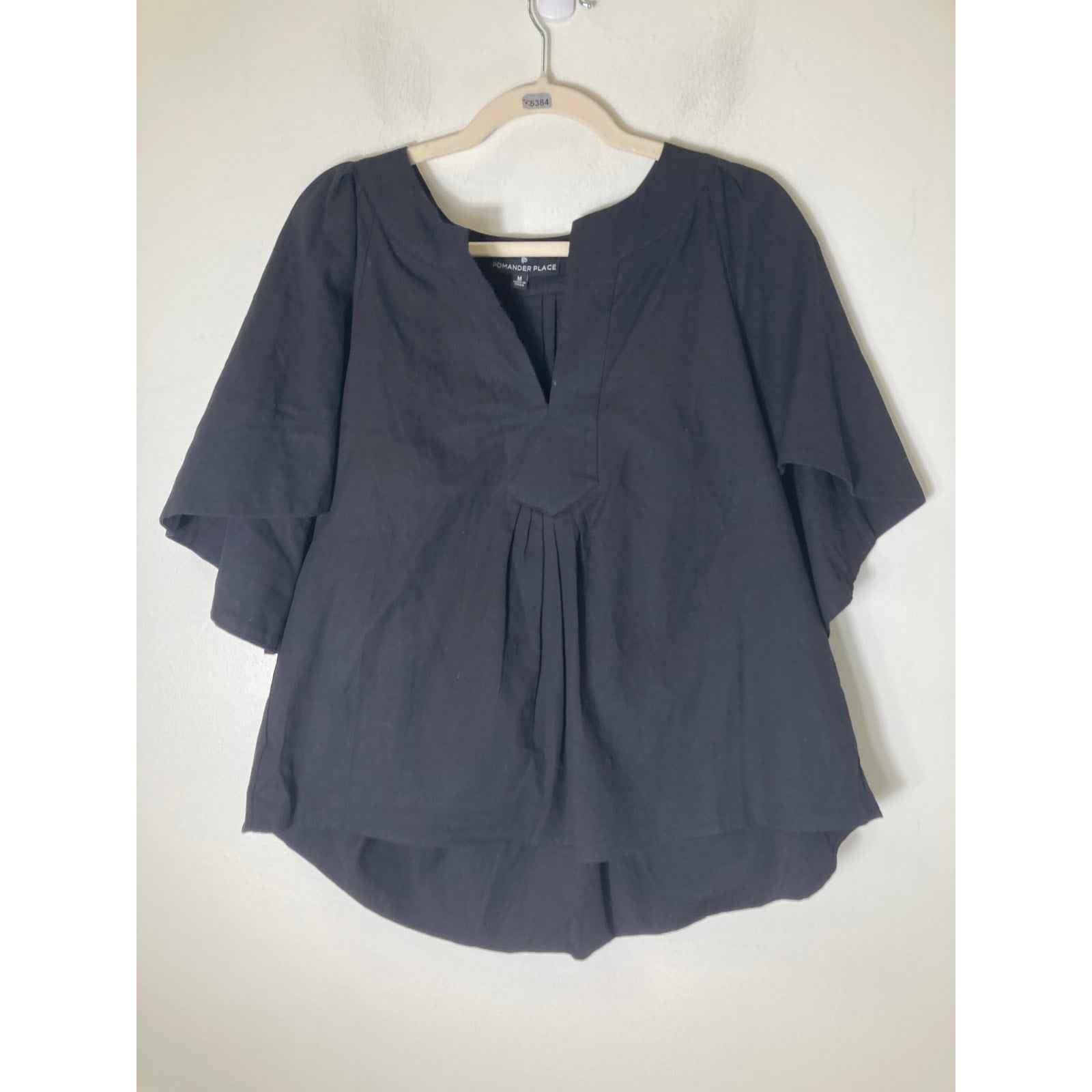 Pomander Place Black Tunic Flutter Sleeve Top Sz M
