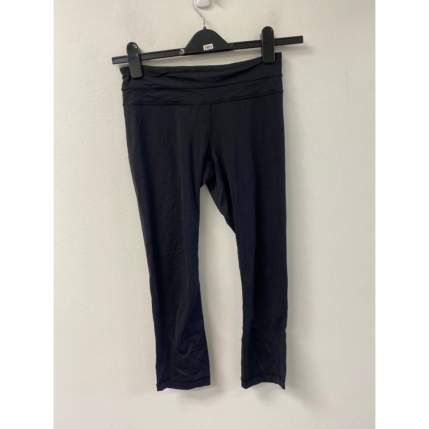 Lululemon Black Cropped Leggings Sz 4